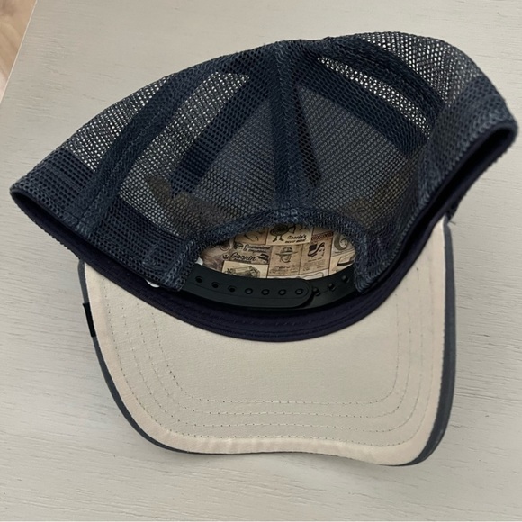 Goorin Bros Black and Gray Trucker Hat - Picture 3 of 4